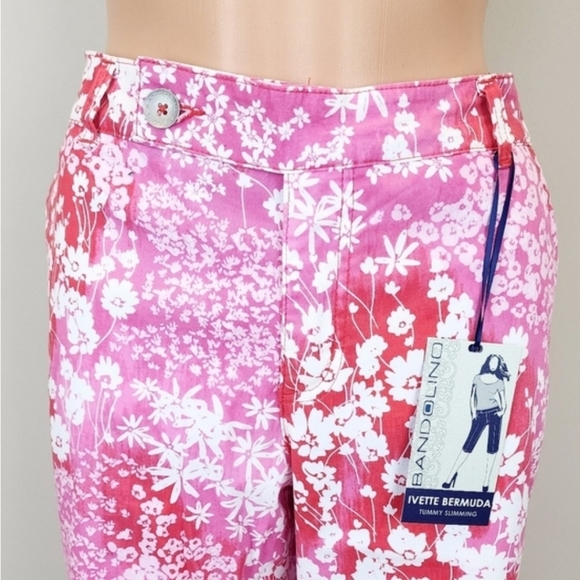 Bandolino Ivette Tummy Slimming Floral Bermuda Short - Picture 4 of 9